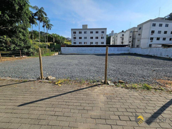 Imagem Terreno à Venda, 861 m² em Escola Agrícola - Blumenau Imagem Terreno à Venda, 861 m² em Escola Agrícola - Blumenau