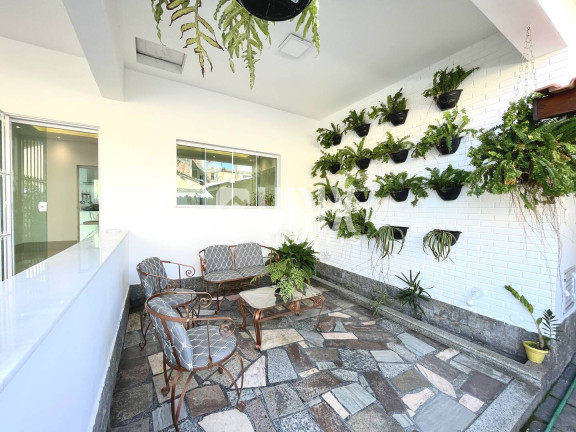 Imagem Casa com 3 Quartos à Venda, 345 m² em Parque Turf Club - Campos Dos Goytacazes