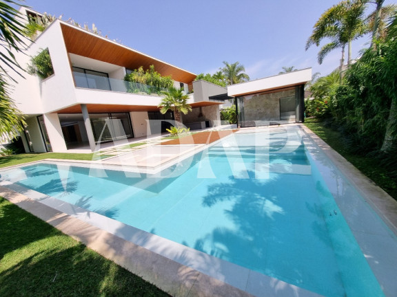 Imagem Casa com 5 Quartos à Venda, 1.350 m² em Barra Da Tijuca - Rio De Janeiro Imagem Casa com 5 Quartos à Venda, 1.350 m² em Barra Da Tijuca - Rio De Janeiro