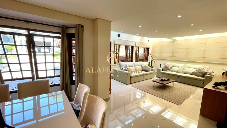 Imagem Casa com 3 Quartos à Venda, 360 m² em São Paulo Ii - Cotia Imagem Casa com 3 Quartos à Venda, 360 m² em São Paulo Ii - Cotia