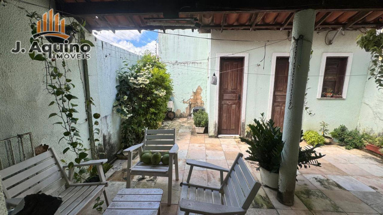 Imagem Casa com 4 Quartos à Venda, 198 m² em Paupina - Fortaleza