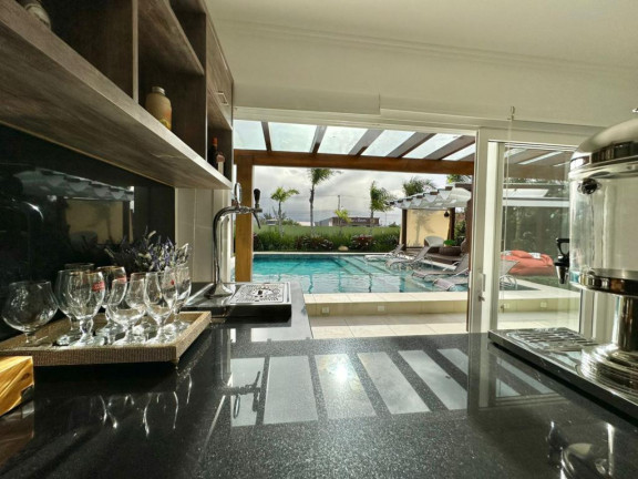 Imagem Casa com 3 Quartos à Venda,  em Noiva Do Mar - Xangri-la