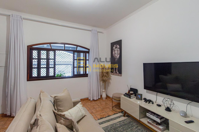 Imagem Casa com 3 Quartos à Venda, 180 m² em Remédios - Osasco