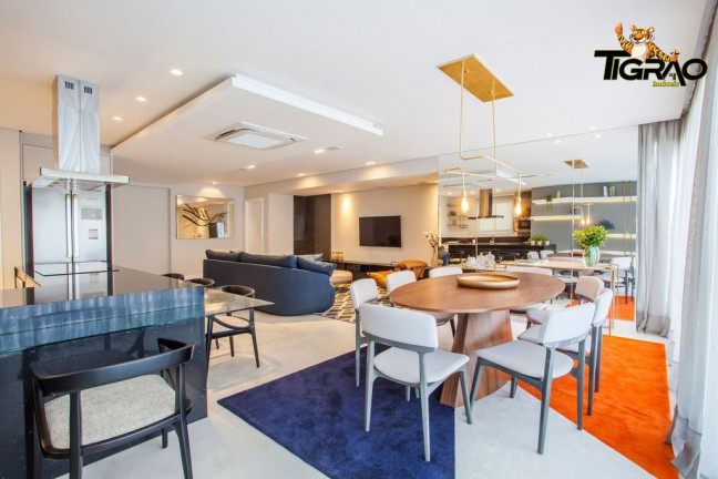 Imagem Apartamento com 3 Quartos à Venda, 167 m² em Centro - Balneário Camboriú Imagem Apartamento com 3 Quartos à Venda, 167 m² em Centro - Balneário Camboriú