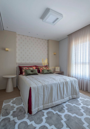 Imagem Apartamento com 4 Quartos à Venda, 143 m² em Centro - Balneário Camboriú Imagem Apartamento com 4 Quartos à Venda, 143 m² em Centro - Balneário Camboriú
