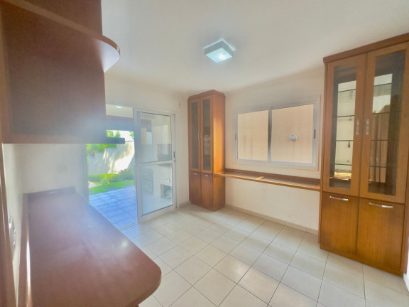 Imagem Casa com 4 Quartos à Venda, 270 m² em Granja Viana - Cotia Imagem Casa com 4 Quartos à Venda, 270 m² em Granja Viana - Cotia