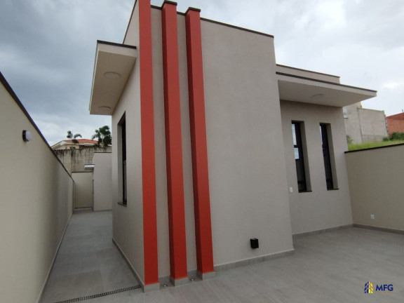 Casa com 3 Quartos à Venda, 200 m² em Bora Bora - Porto Feliz
