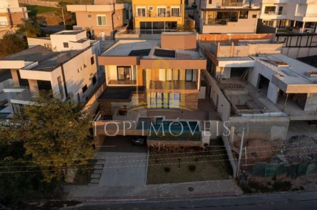 Imagem Casa de Condomínio com 4 Quartos à Venda, 536 m² em Condomínio Residencial Jaguary - São José Dos Campos Imagem Casa de Condomínio com 4 Quartos à Venda, 536 m² em Condomínio Residencial Jaguary - São José Dos Campos