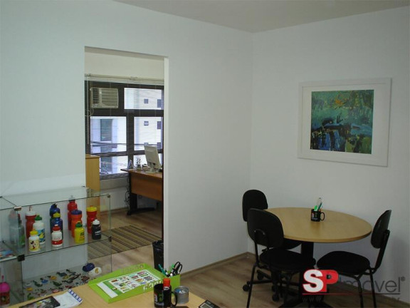 Imóvel com 1 Quarto à Venda, 32 m² em Vila Nova Conceicao - São Paulo