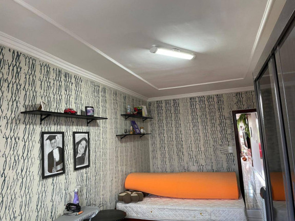 Imagem Casa com 3 Quartos à Venda, 250 m² em Santa Monica - Itaúna