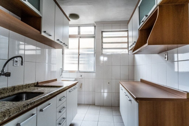 Imagem Apartamento com 4 Quartos à Venda, 74 m² em Passo Da Areia - Porto Alegre