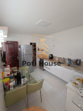 Imagem Imóvel com 4 Quartos à Venda, 250 m² em Ponta Negra - Natal Imagem Imóvel com 4 Quartos à Venda, 250 m² em Ponta Negra - Natal