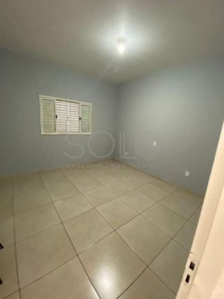 Imagem Casa com 1 Quarto à Venda, 156 m² em Jardim Roberto Selmi Dei - Araraquara Imagem Casa com 1 Quarto à Venda, 156 m² em Jardim Roberto Selmi Dei - Araraquara