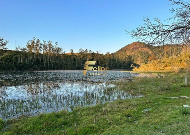 Imagem Imóvel com 11 Quartos à Venda, 165 m² em área Rural De Barra Do Piraí - Barra Do Piraí