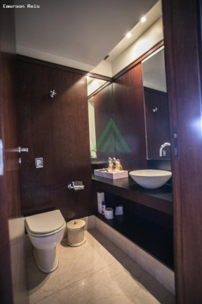 Imagem Casa com 3 Quartos à Venda, 290 m² em Aclimação - São Paulo Imagem Casa com 3 Quartos à Venda, 290 m² em Aclimação - São Paulo