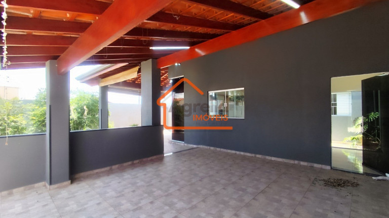 Imagem Casa com 3 Quartos à Venda, 152 m² em Jardim Regina - Mogi Mirim Imagem Casa com 3 Quartos à Venda, 152 m² em Jardim Regina - Mogi Mirim