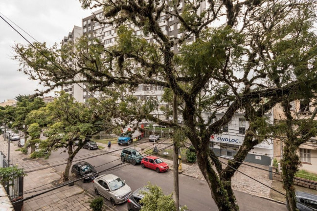 Imagem Imóvel com 2 Quartos à Venda, 60 m² em São João - Porto Alegre
