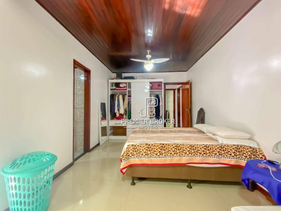 Imagem Casa com 3 Quartos à Venda, 114 m² em Pessegueiros - Teresópolis Imagem Casa com 3 Quartos à Venda, 114 m² em Pessegueiros - Teresópolis
