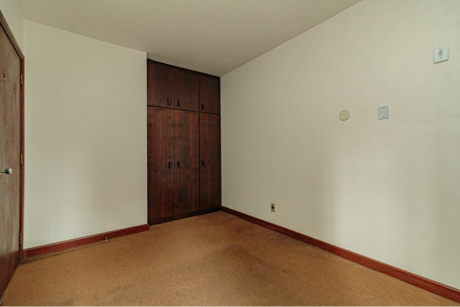Imagem Apartamento com 3 Quartos à Venda, 135 m² em Moinhos De Vento - Porto Alegre