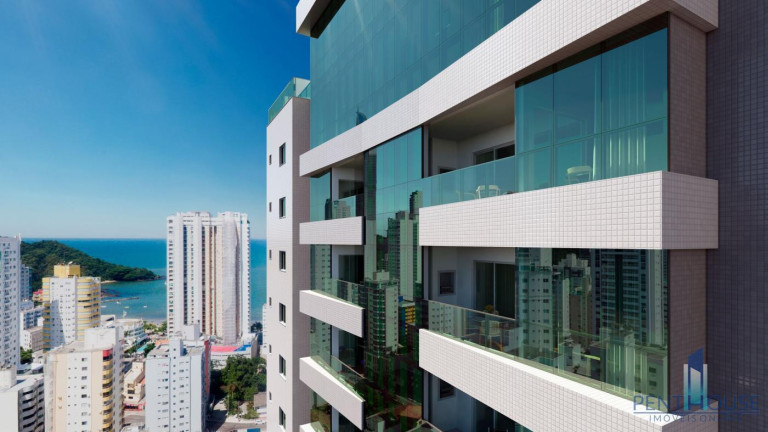 Imagem Apartamento com 4 Quartos à Venda, 168 m² em Pioneiros - Balneário Camboriú Imagem Apartamento com 4 Quartos à Venda, 168 m² em Pioneiros - Balneário Camboriú