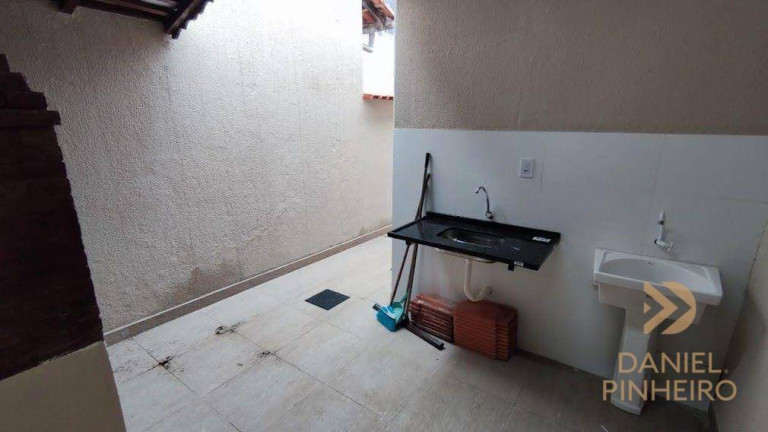 Imagem Casa com 2 Quartos à Venda, 125 m² em Vila Guilhermina - Praia Grande