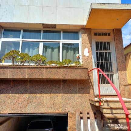 Imagem Casa com 3 Quartos à Venda, 450 m² em Vila Romana - São Paulo