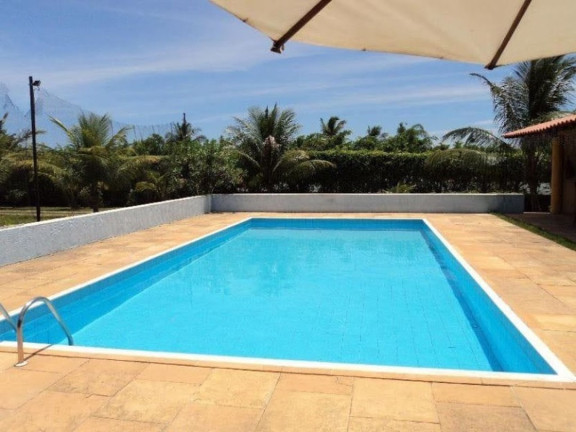 Imagem Casa com 4 Quartos à Venda, 470 m² em Estrada Do Coco - Lauro De Freitas Imagem Casa com 4 Quartos à Venda, 470 m² em Estrada Do Coco - Lauro De Freitas