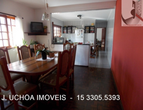 Imagem Casa com 4 Quartos à Venda, 205 m² em Centro - Tatuí