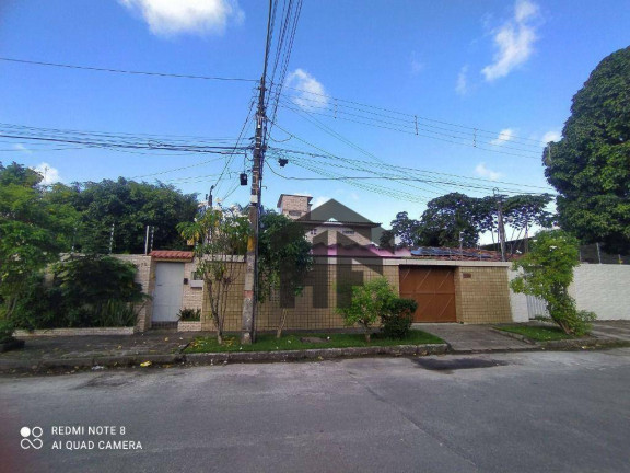 Casa com 6 Quartos à Venda, 171 m² em Engenho Do Meio - Recife