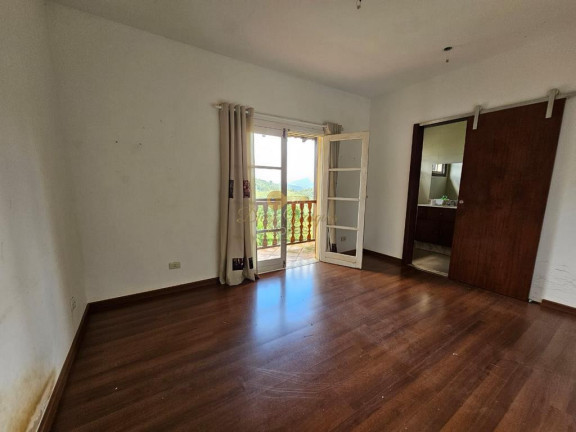 Imagem Casa com 4 Quartos à Venda, 202 m² em Parque Do Imbui - Teresópolis