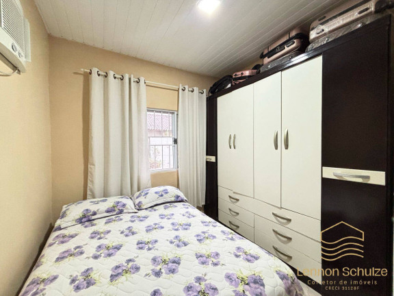 Imagem Casa com 3 Quartos à Venda, 125 m² em Centro - Balneário Barra Do Sul Imagem Casa com 3 Quartos à Venda, 125 m² em Centro - Balneário Barra Do Sul
