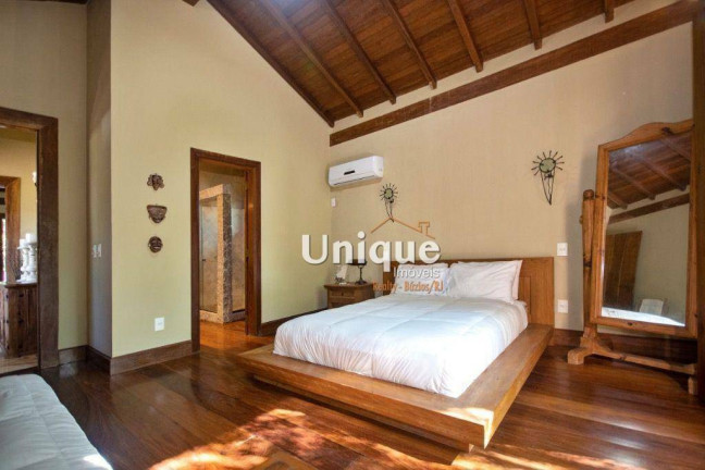 Imagem Casa com 5 Quartos à Venda, 650 m² em Ferradura - Armação Dos Búzios Imagem Casa com 5 Quartos à Venda, 650 m² em Ferradura - Armação Dos Búzios