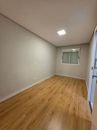 Imagem Casa com 3 Quartos à Venda, 284 m² em Santo Inácio - Curitiba