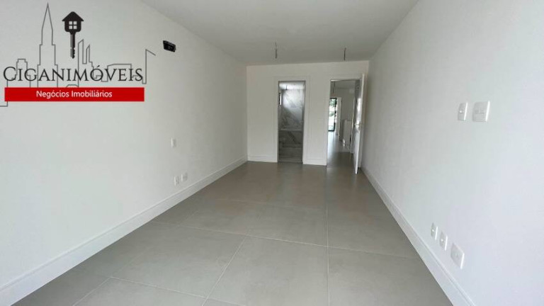 Imagem Casa de Condomínio com 4 Quartos à Venda, 350 m² em Barra Da Tijuca - Rio De Janeiro Imagem Casa de Condomínio com 4 Quartos à Venda, 350 m² em Barra Da Tijuca - Rio De Janeiro
