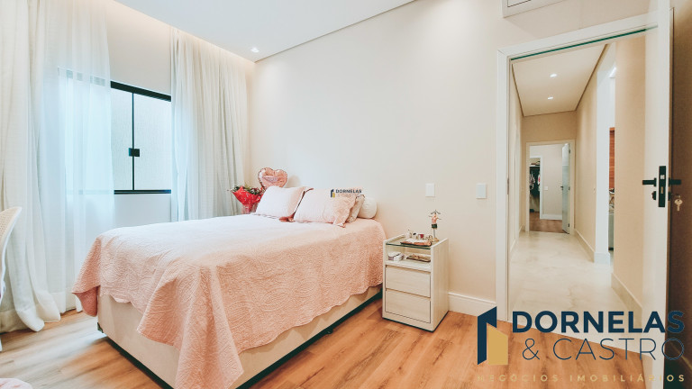 Imagem Casa com 3 Quartos à Venda, 400 m² em Park Way - Brasília Imagem Casa com 3 Quartos à Venda, 400 m² em Park Way - Brasília