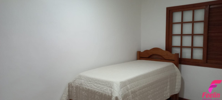 Imagem Casa com 4 Quartos à Venda, 300 m² em Rio Tavares - Florianópolis