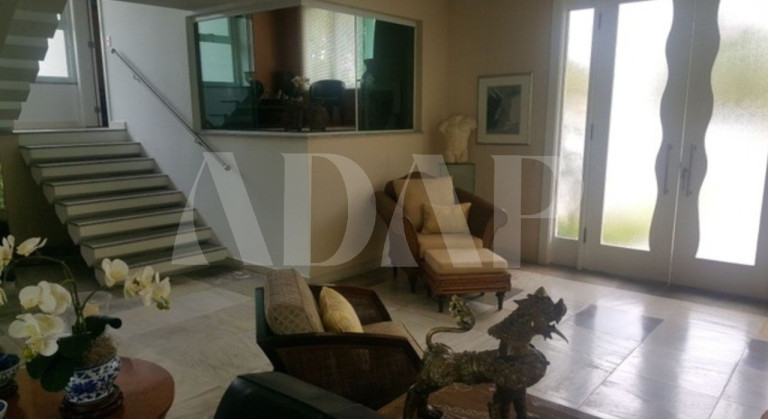 Imagem Casa com 4 Quartos à Venda, 504 m² em Barra Da Tijuca - Rio De Janeiro Imagem Casa com 4 Quartos à Venda, 504 m² em Barra Da Tijuca - Rio De Janeiro