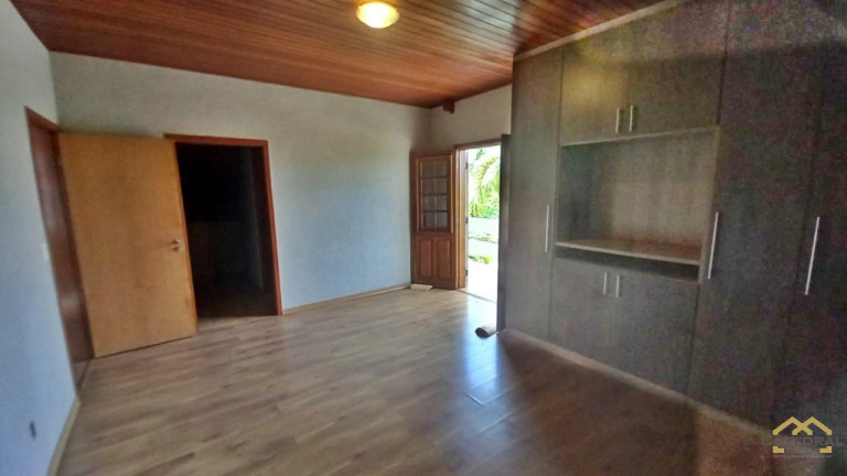Imagem Imóvel com 4 Quartos à Venda, 221 m² em Medeiros - Jundiaí Imagem Imóvel com 4 Quartos à Venda, 221 m² em Medeiros - Jundiaí