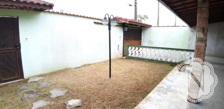 Imagem Casa com 4 Quartos à Venda, 231 m² em Belas Artes - Itanhaém