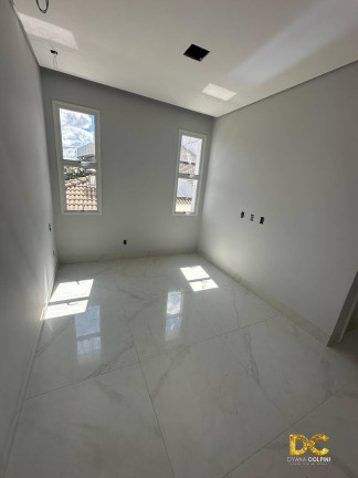Imagem Casa de Condomínio com 4 Quartos à Venda, 393 m² em Ribeirão Do Lipa - Cuiabá