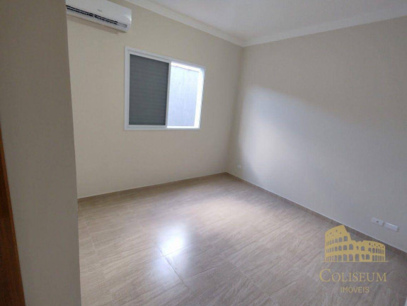 Imagem Sobrado com 5 Quartos à Venda, 250 m² em Balneário Flórida - Praia Grande Imagem Sobrado com 5 Quartos à Venda, 250 m² em Balneário Flórida - Praia Grande