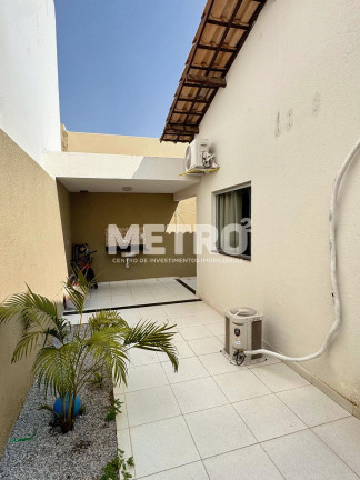 Imagem Casa com 2 Quartos à Venda, 130 m² em Cidade Universitária - Petrolina Imagem Casa com 2 Quartos à Venda, 130 m² em Cidade Universitária - Petrolina