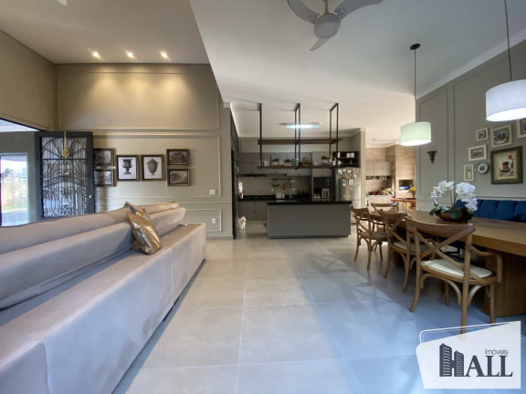 Imagem Casa com 4 Quartos à Venda, 237 m² em Centro - Bady Bassitt Imagem Casa com 4 Quartos à Venda, 237 m² em Centro - Bady Bassitt
