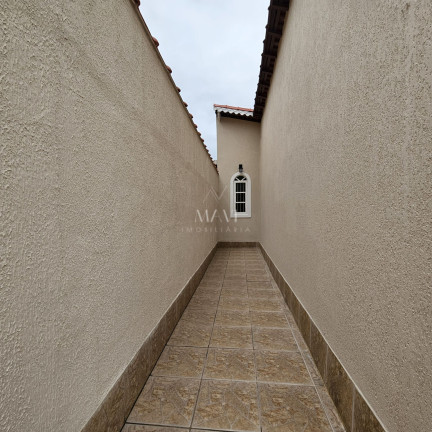 Imagem Casa com 2 Quartos à Venda, 80 m² em Jardim Real - Praia Grande