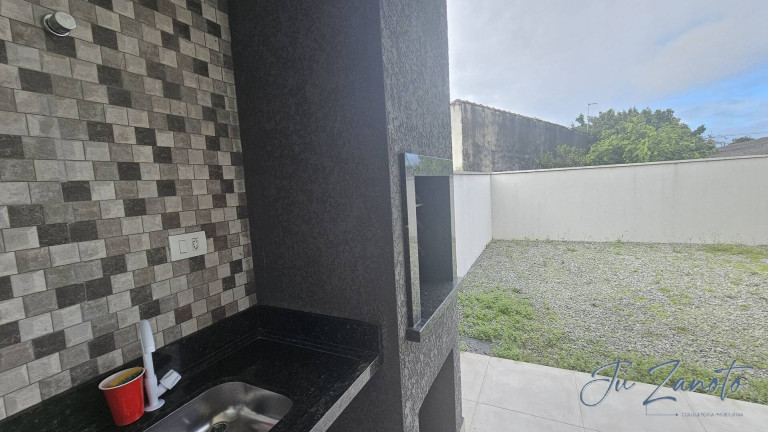 Imagem Casa com 3 Quartos à Venda, 84 m² em Bom Retiro - Matinhos Imagem Casa com 3 Quartos à Venda, 84 m² em Bom Retiro - Matinhos