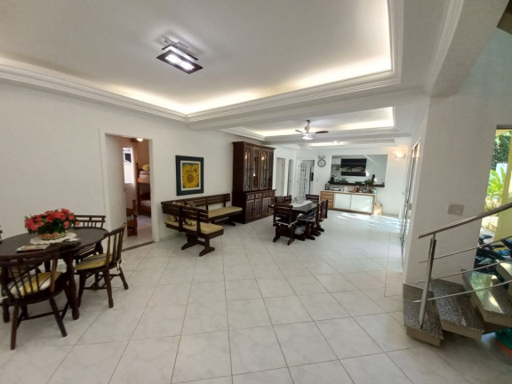Imagem Casa com 6 Quartos para Alugar, 300 m² em Riviera - Bertioga Imagem Casa com 6 Quartos para Alugar, 300 m² em Riviera - Bertioga