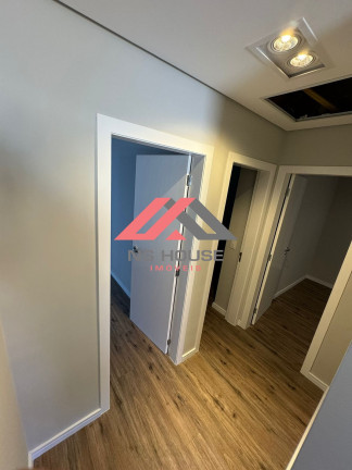 Imagem Casa com 3 Quartos à Venda, 260 m² em Jardim São Caetano - São Caetano Do Sul