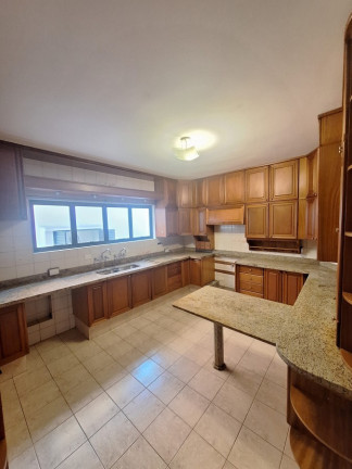 Imagem Casa com 3 Quartos para Alugar, 360 m² em Alphaville - Santana De Parnaíba