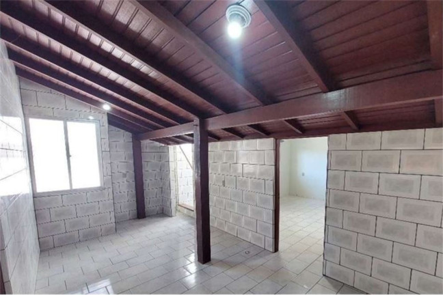Imagem Casa com 4 Quartos à Venda,  em Estreito - Florianópolis