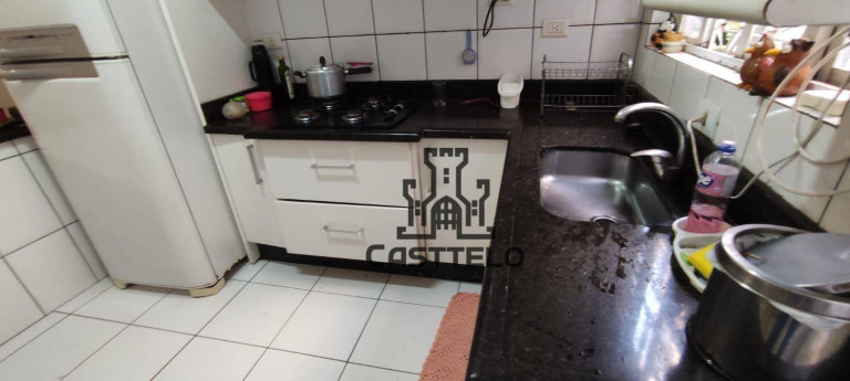 Imagem Casa com 4 Quartos à Venda, 155 m² em Jardim Prefeito Milton Menezes - Londrina Imagem Casa com 4 Quartos à Venda, 155 m² em Jardim Prefeito Milton Menezes - Londrina
